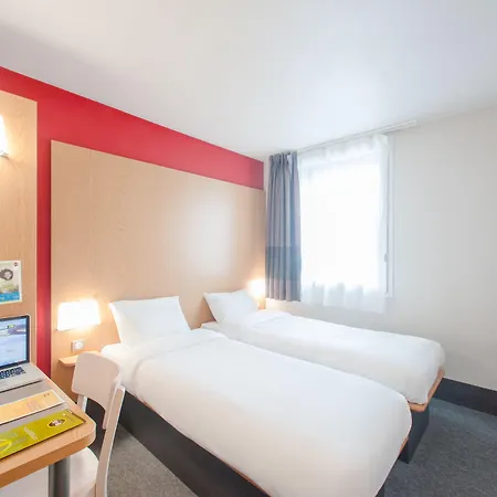 B&B Hotel Cannes La Bocca Plage-2